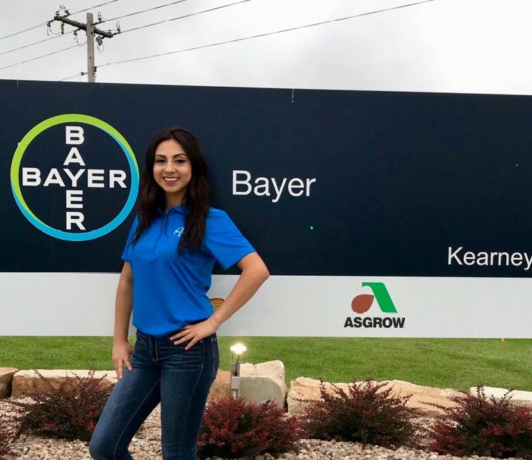 Miriam Ortiz Loper interning at Bayer Crop Science
