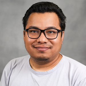  Dr. Bhubnesh Lama