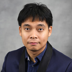 Dr. Brandon Moe's headshot