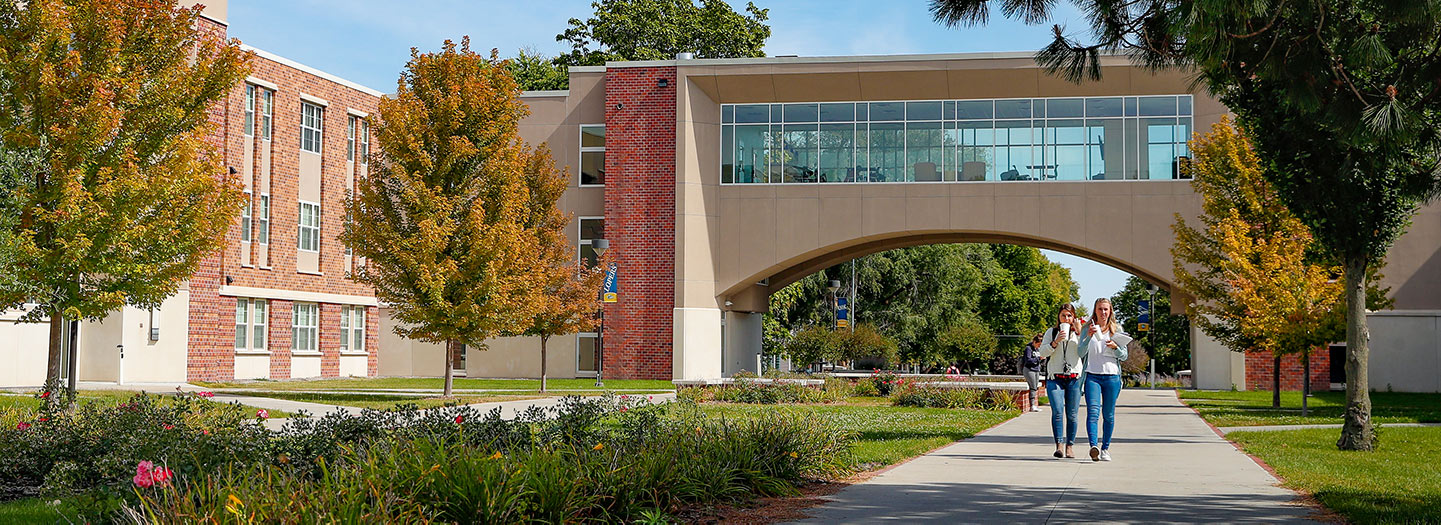 Campus Beauty Fall