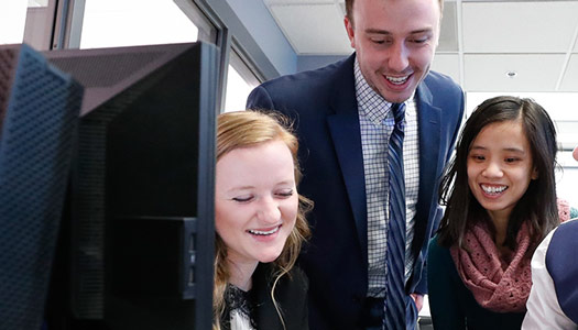 Business students in a computer lab