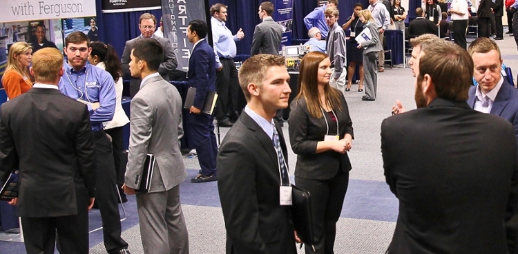ID students at ID career event