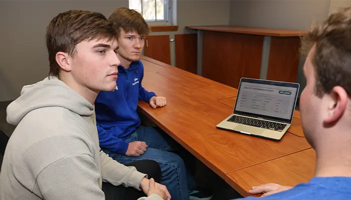 Business students at computer