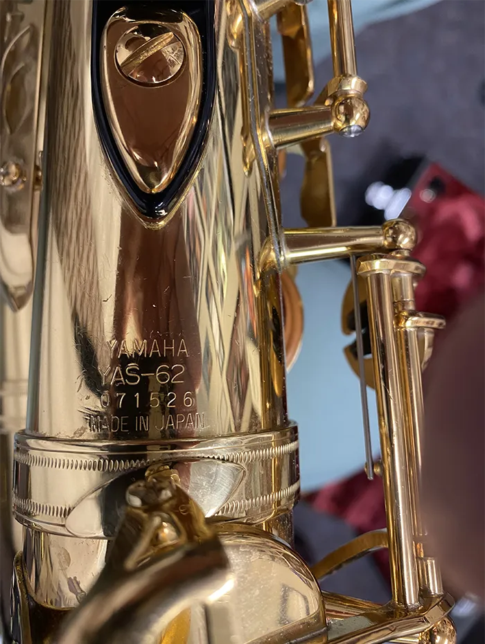 close up of the serial number