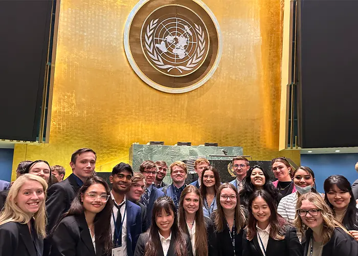 image of students at model United Nations event