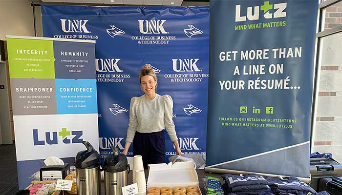 Robin recruiting at UNK