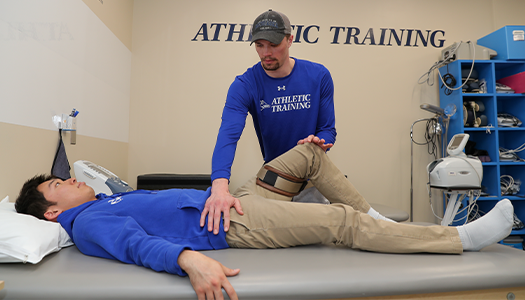 7 Reasons to Choose UNK’s Master of Athletic Training Program 