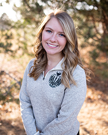 Jenna Rover headshot