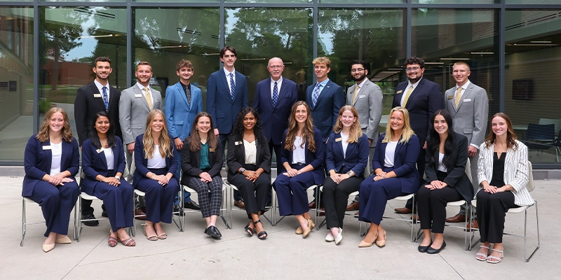 members of the student government pose for a group photo with chancellor kristensen