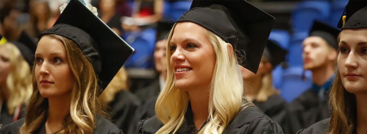 Students at UNK commencement